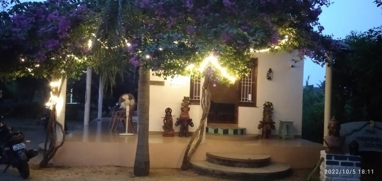 Tiruvannāmalai 高山假日旅馆酒店 外观 照片