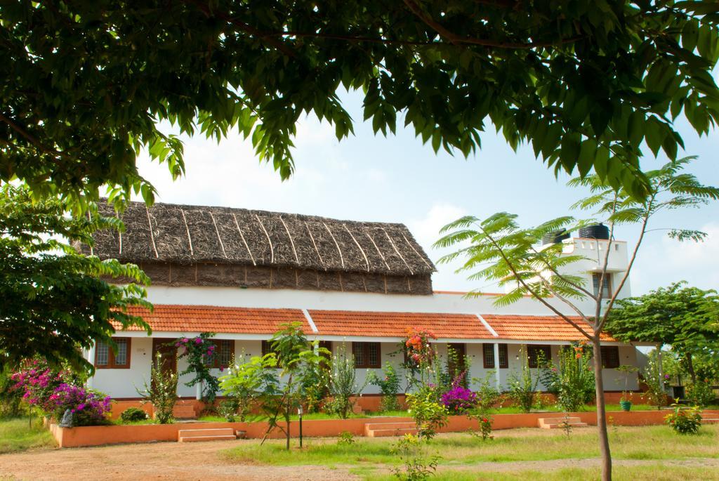 Tiruvannāmalai 高山假日旅馆酒店 外观 照片